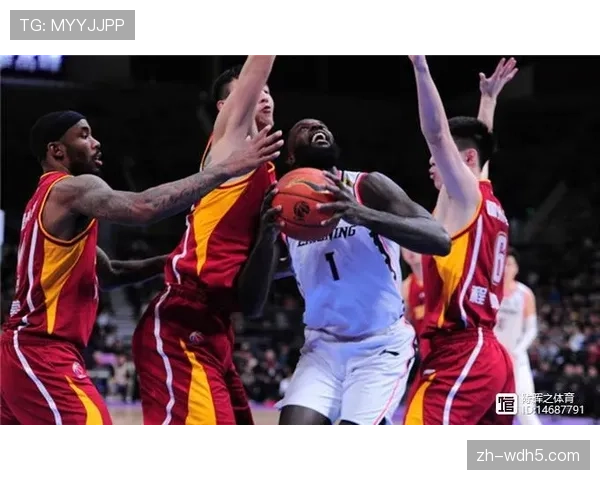 朗斯虽败犹荣？媒体盘点这支阵容单薄的球队如何多线作战保持竞争力